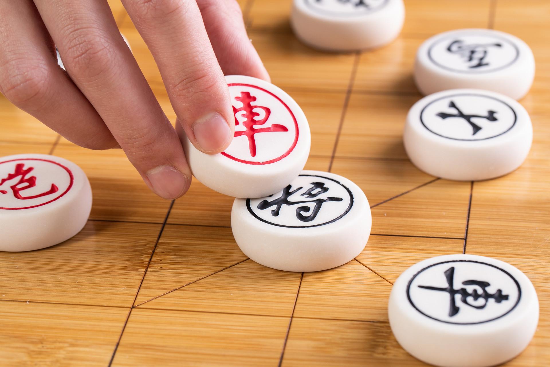 競爭戰(zhàn)略策劃之多關(guān)聯(lián)模式下企業(yè)致勝三法
